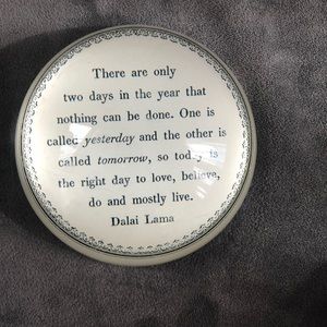 Paperweight with saying by Dalai Lama